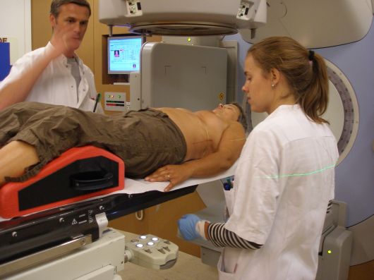 onder de bestralingsapparatuur 2007