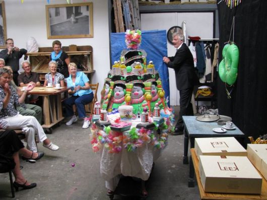 Jan heeft een taart gemaakt