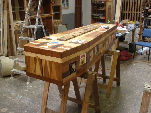 de kist, rechts achter