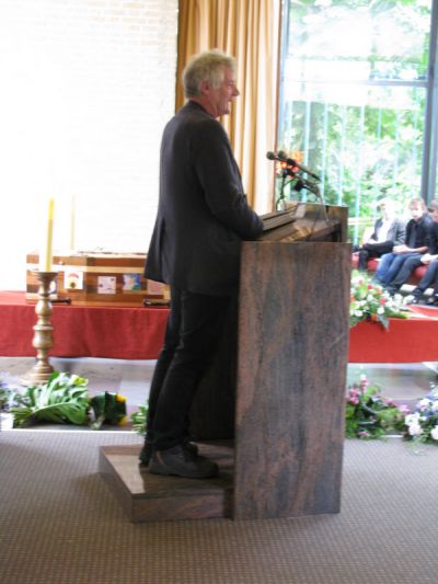 Jan kondigt begin aan