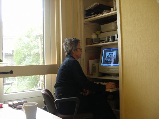 Mar houdt haar dagboek bij