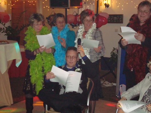 Els, Mar, Ber, Thijs zingen voor Wout en Simone, 26 januari 2008